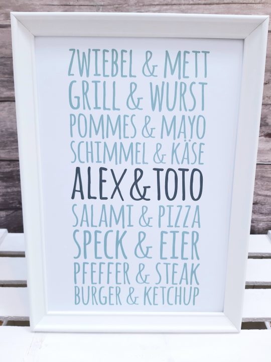 Hochzeitsbild "Zwiebel & Mett" personalisiert - Kunstdruck DinA4 mit Rahmen