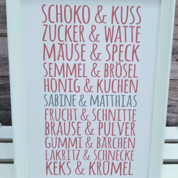 Hochzeitsbild "Schoko & Kuss" personalisiert - Kunstdruck DinA4 mit Rahmen