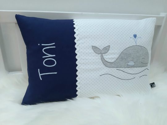 Kissen mit Namen - Namenskissen Wal 25x40cm