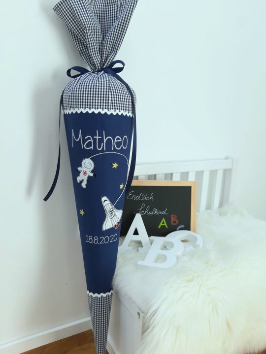 Schultüte mit Name - Zuckertüte - Schulanfang - Schultüte Weltraum - Schultüte Junge -Schultüte Astronaut – Bild 2