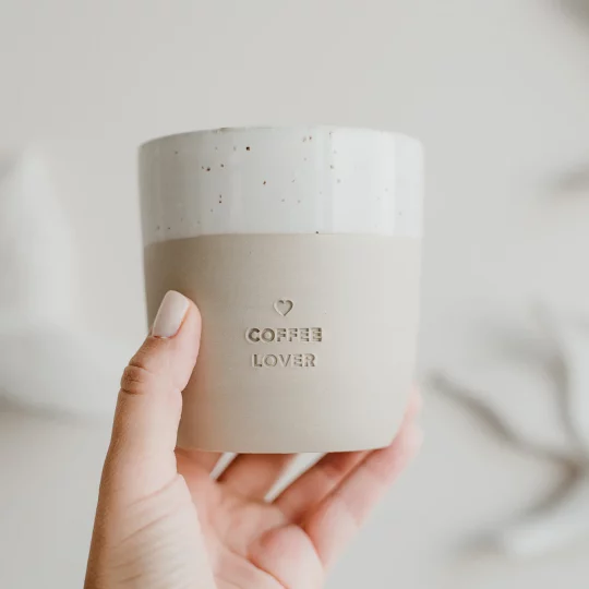 Großer Steingut Becher "Coffee Lover"